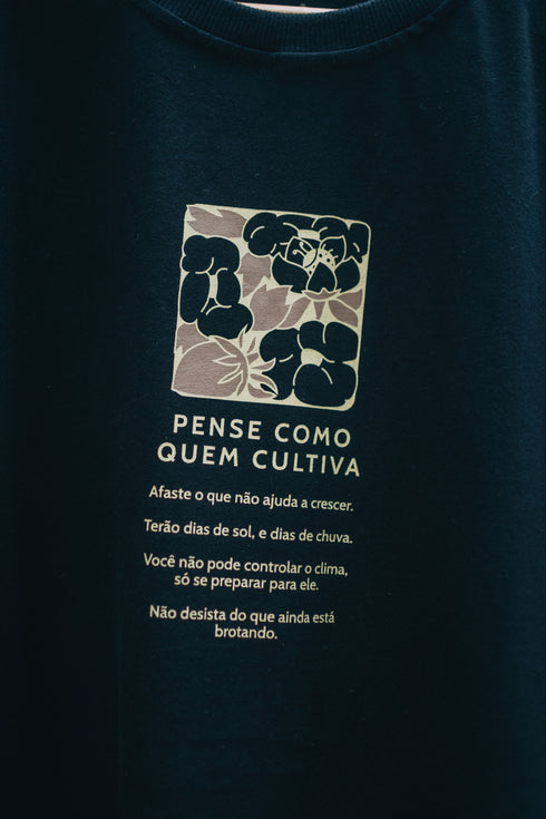 Camiseta Agroecológica Terra para Plantar - Noite - Fit Regular