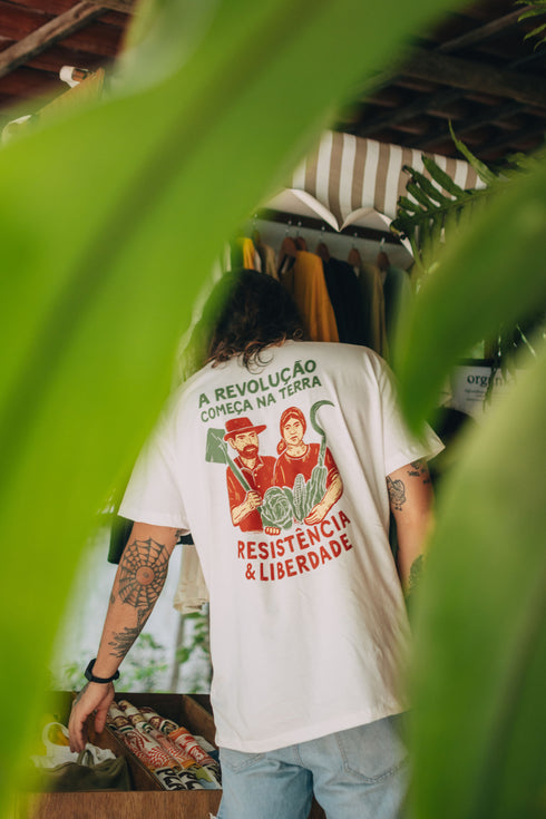 Camiseta Agroecológica Resistência - Dia - Fit Regular