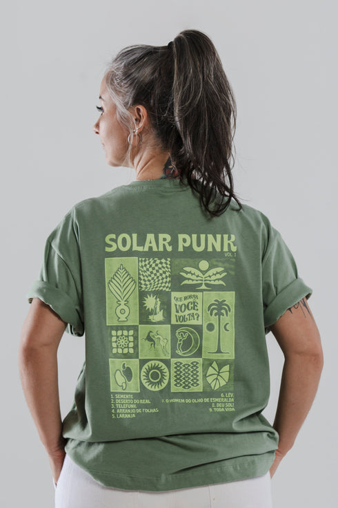 Camiseta Agroecológica Solar Punk Grama - Fit Oversized