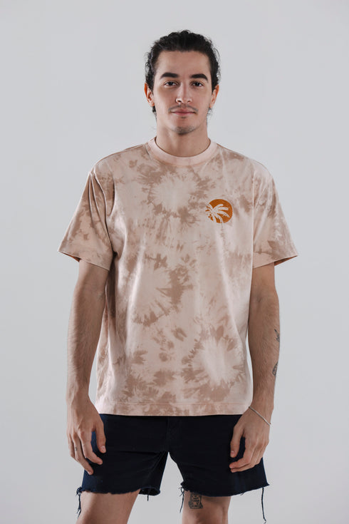 Camiseta Agroecológica Quintal Tie-dye Urucum e Angico - Fit Oversized