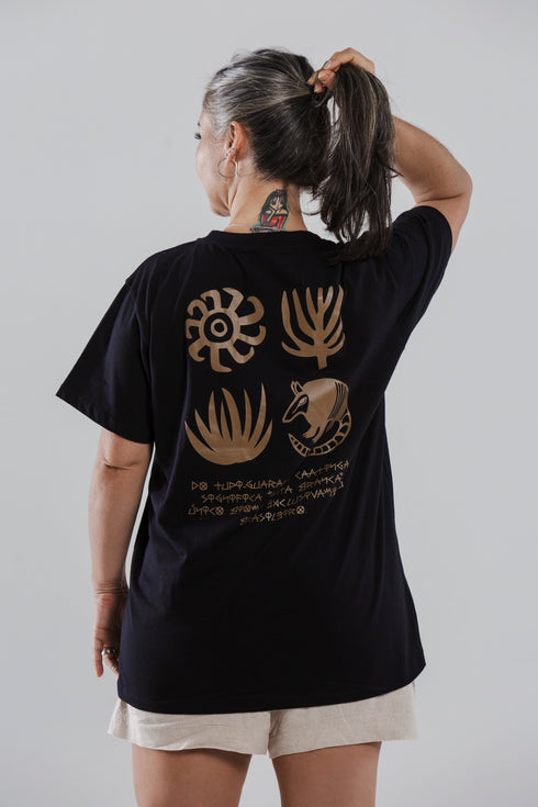 Camiseta Agroecológica Rupestre Noite - Fit Regular