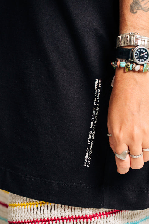 Camiseta Básica Agroecológica - Fit Oversized - Feijão Preto