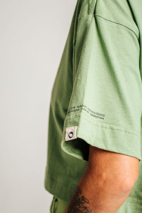 Camiseta Básica Agroecológica - Fit Cropped - Verde Ervilha