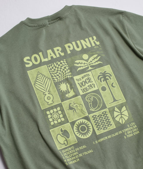 Camiseta Agroecológica Solar Punk Grama - Fit Oversized