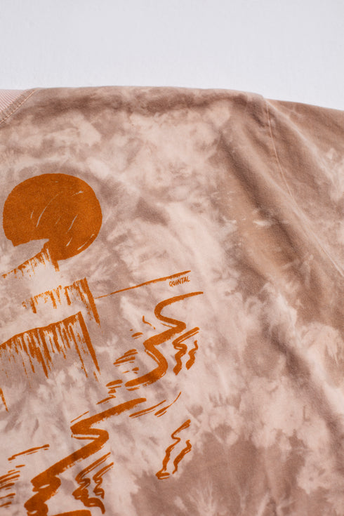 Camiseta Agroecológica Quintal Tie-dye Urucum e Angico - Fit Oversized