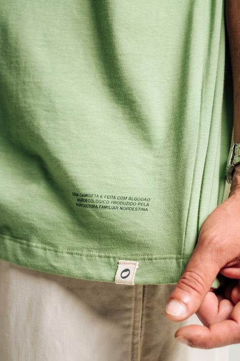Camiseta Básica Agroecológica - Fit Regular - Verde Ervilha