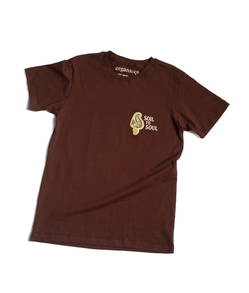 Camiseta Agroecológica Soil To Soul – Cor Marrom Macaxeira – Fit Regular