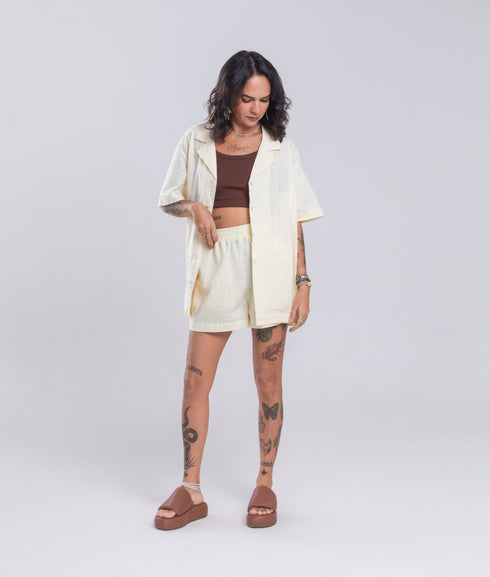 Shorts Agroecológico Tibau – Cor Amarelo Couve-Flor