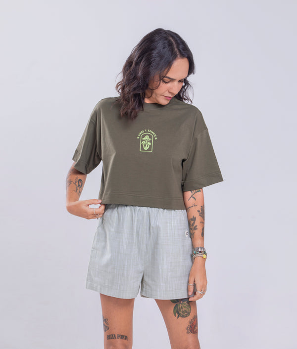 Camiseta Agroecológica Libre y Salvage – Cor Verde Couve – Fit Cropped